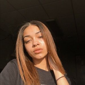 Meet your Posher, Makayla